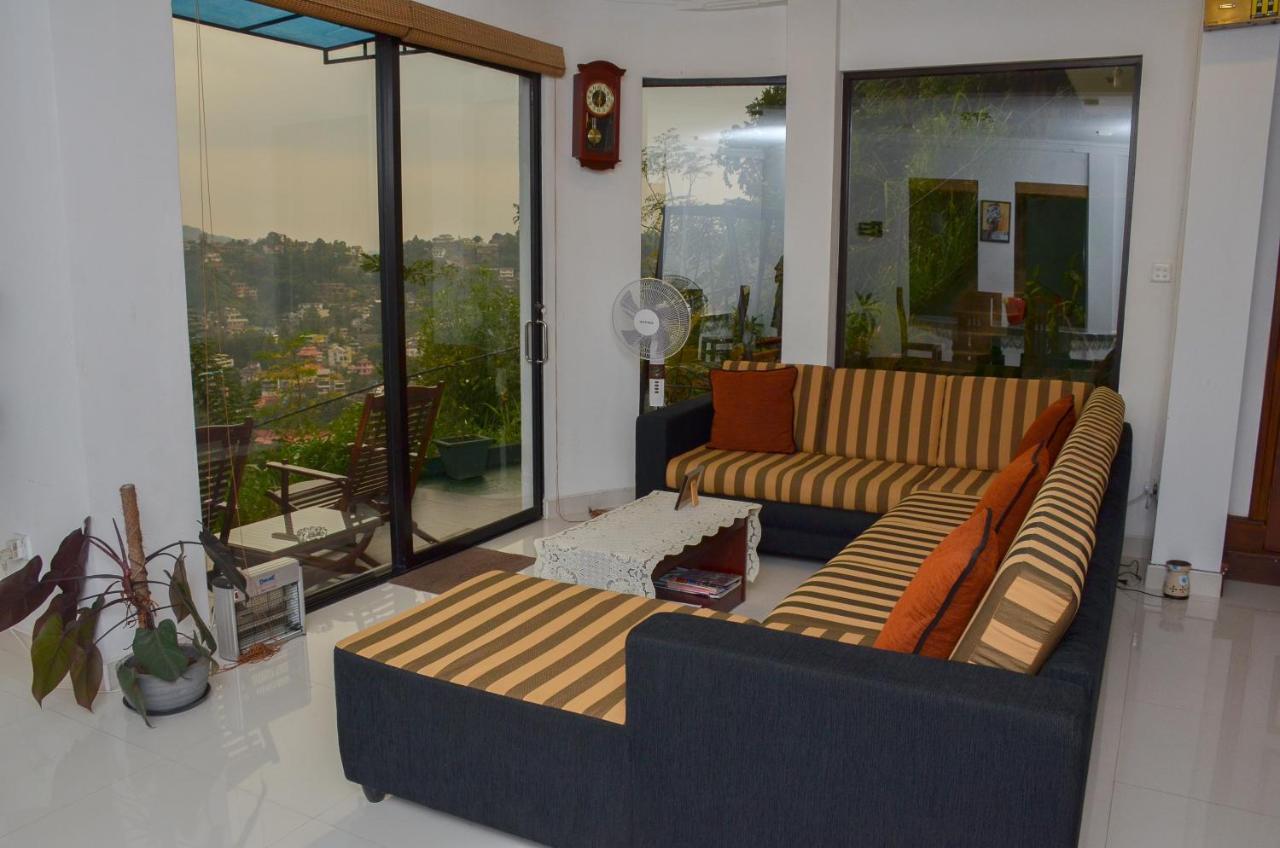 Angel Tower Bed & Breakfast Kandy Luaran gambar